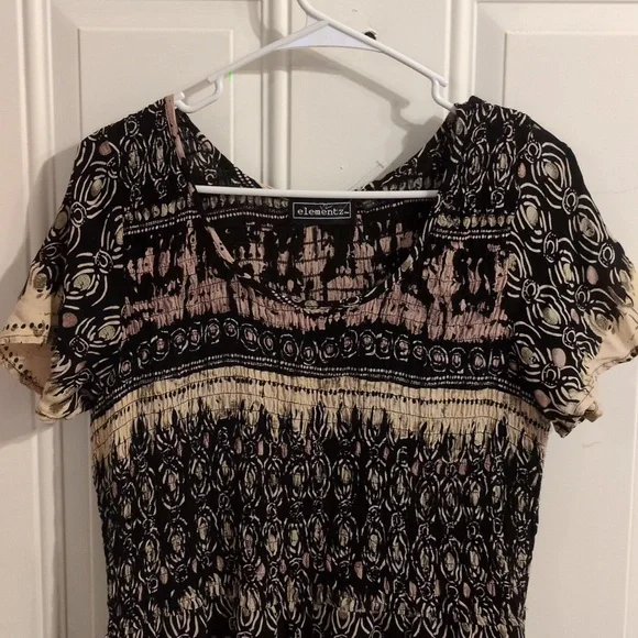 Elementz Maxi Dress with Flutter Sleeves – Perfect for Work Travel-Everything! - Picture 6 of 13